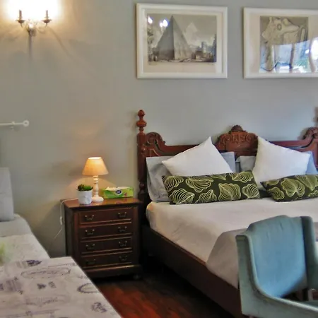 Arch B&B